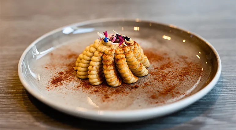 What are some other potential uses for 3D food printing?