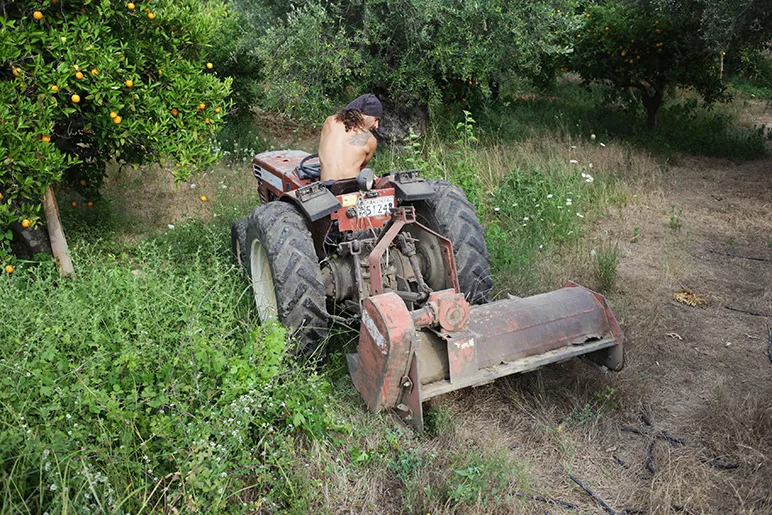 Tractor